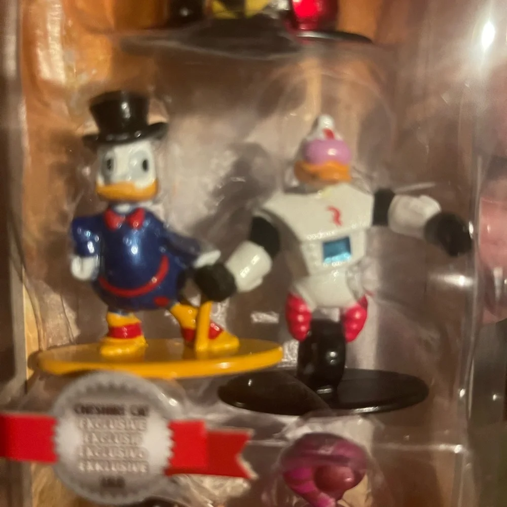 NWOT Disney figures - Picture 3 of 4